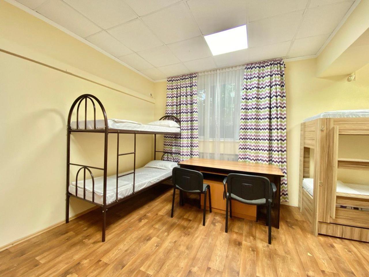 Alma-Ata Hostel Exteriér fotografie